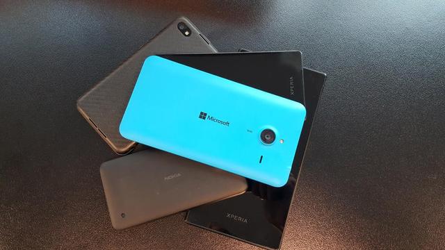微软坚定不移开发Lumia Win10手机